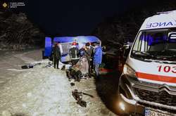  ДТП за участі рейсового автобуса та легкового автомобіля сталася в середу під Тернополем 