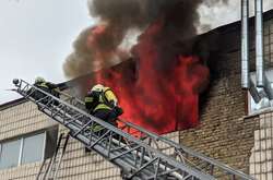 Загорання виникло на другому поверсі складу