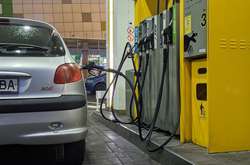 Скільки коштуватиме бензин наступного року: експерт дав прогноз