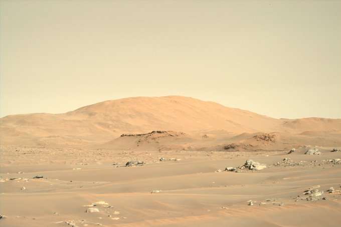 Марсохід NASA зробив світлину «позаземного спокою»