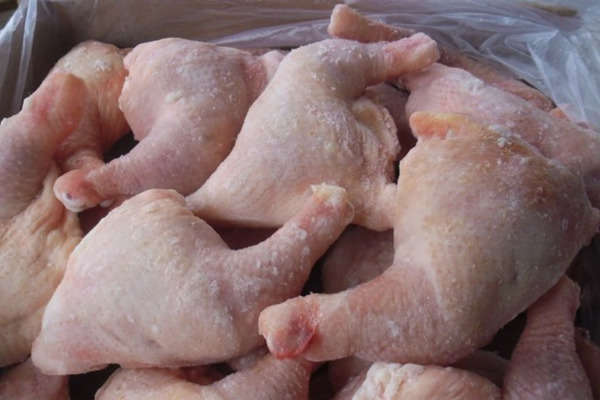 Українців попередили про курятину із сальмонелою