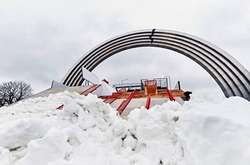  Для проведення зимового «Дабл Тріпл Snow Fest» потрібен сніг 