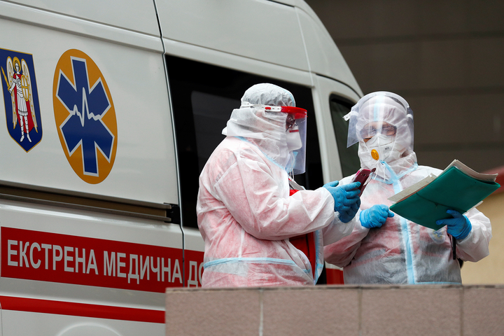 Количество ковид-больных растет: за сутки вирус обнаружили более у 8 тыс. украинцев