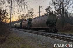 Списание вагонов по возрасту приведет к транспортному кризису и остановке предприятий – нардеп