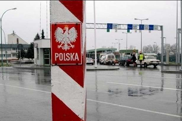 Польша ужесточила правила въезда для украинцев 