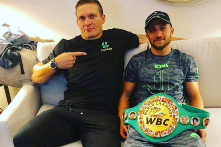 Усик і Ломаченко увійшли до топ-10 найкращих боксерів світу