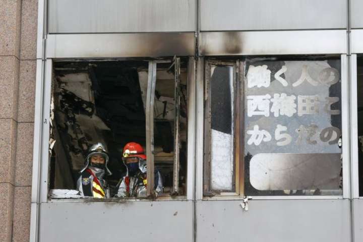 Жертвами потужної пожежі в Осаці стали 27 осіб (відео)