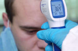 Нових хворих виявлено майже на тисячу осіб менше, ніж тих, хто одужав