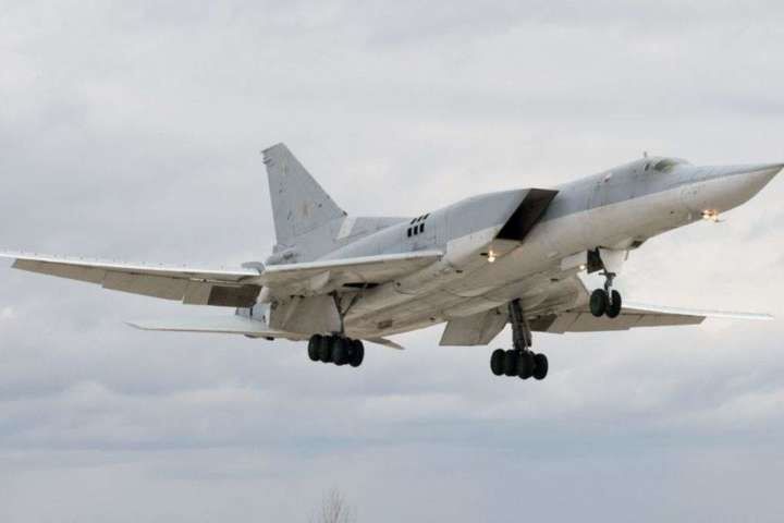 Росія направила бомбардувальники для патрулювання кордонів Білорусі