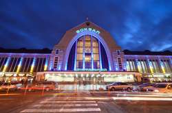 «Укрзалізниця» приготувала низку цікавинок на новорічні свята: список