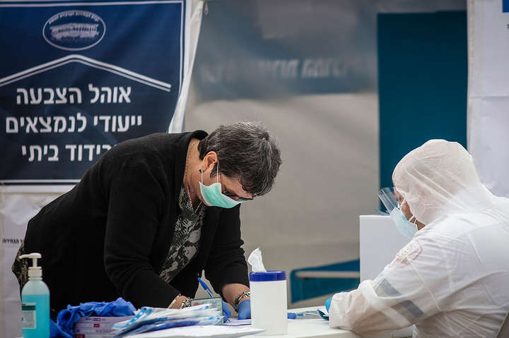 Прем'єр-міністр Ізраїлю заявив про початок п’ятої хвилі коронавірусу