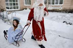 Ляшко поздравил взрослую дочку с днем рождения поездкой на санках (фото)