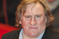 Актриса Шарлотта Арнольд публично обвинила Жерара Депардье в изнасиловании