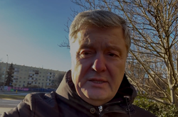  Петр Порошенко записал видеообращение из Варшавы 