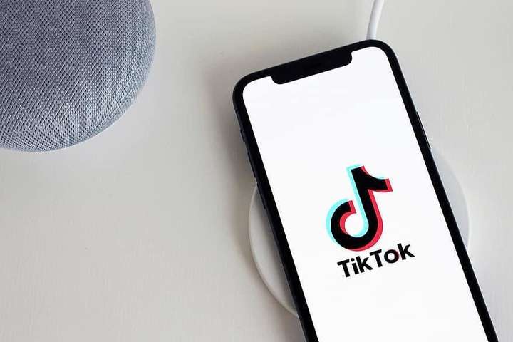 Підсумки-2021: TikTok за популярністю обігнав Google