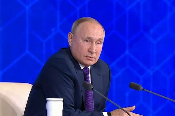 Путін ухилився від прямої відповіді щодо можливості повномасштабного нападу Росії на Україну - «Йдіть ви зі своєю стурбованістю». Путін відмовився надати гарантії ненападу на Україну 