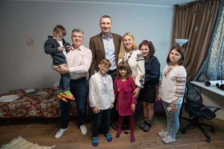 У Києві з’явився ще один дитячий будинок сімейного типу