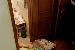 У квартирі під Києвом бабуся півтори доби пролежала на підлозі без води та їжі