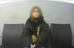 У київському аеропорту прикордонники завернули російську модель (відео)