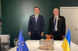 Кулеба провів телефонну розмову з главою дипломатії ЄС Жозепом Боррелем
