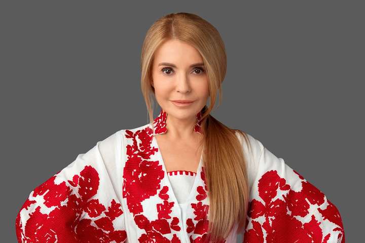 Тимошенко поразила новым образом (фото)