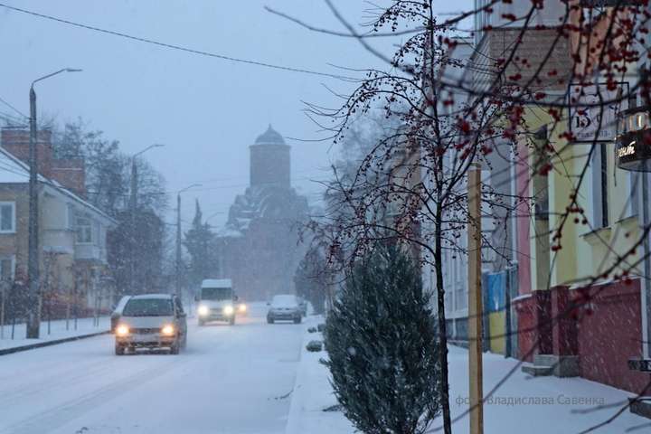 У Чернігові зафіксовано надзвичайно рідкісне погодне явище (відео)