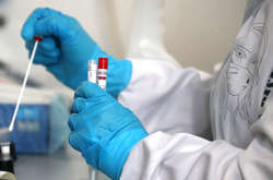  25 грудня від коронавірусу одужали понад 4 тис. українців 