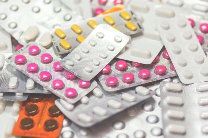 Как за год изменились цены на лекарства? Госстат обнародовал данные 
