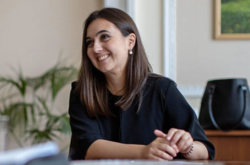 Мендель снова интригует снимками со своим молодым человеком (фото)