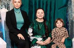 Тоня, Нина и Нина