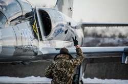 Украинские бойцы провели тяжёлую тренировку в непогоду (фото)