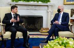 Білий дім заявив, що Байден і Зеленський проведуть телефонну розмову