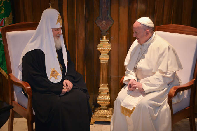 Посол України у Ватикані пояснив, чому Папа Римський хоче зустрітися з Кирилом