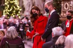 Принц Вільям та герцогиня Кейт замилували мережу новорічною світлиною