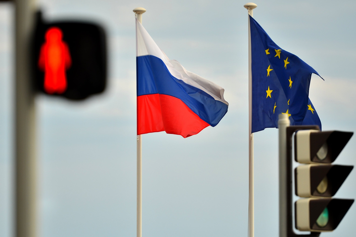 Посол ЕС объяснил, почему детали санкций против России не раскрывают