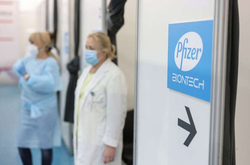 Минздрав разрешил совмещать вакцины Coronavac и Pfizer 