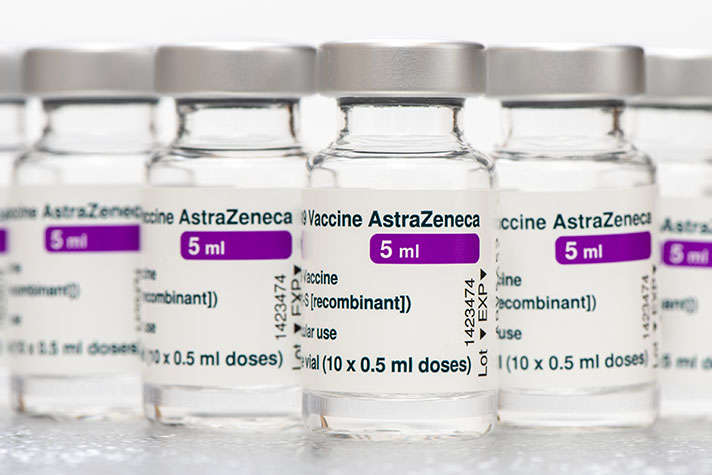 Цього року МОЗ утилізує пів мільйона доз вакцини AstraZeneca 