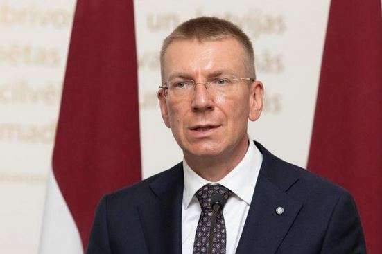 Латвия заявила, что ЕС и НАТО следует готовиться к вторжению РФ в Украину 