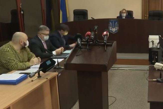 Генпрокурорка не підписала клопотання про арешт майна Порошенка. Це зробив її заступник – адвокат