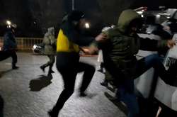 В Алмати поліція затримала дві тисячі людей, проти протестувальників застосовують зброю