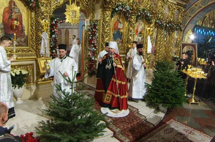 У Свято-Михайлівському Золотоверхому соборі почалося Різдвяне богослужіння: онлайн-трансляція 