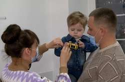 Малюк рік був на апараті ШВЛ. Львівські лікарі зробили унікальну операцію (відео)