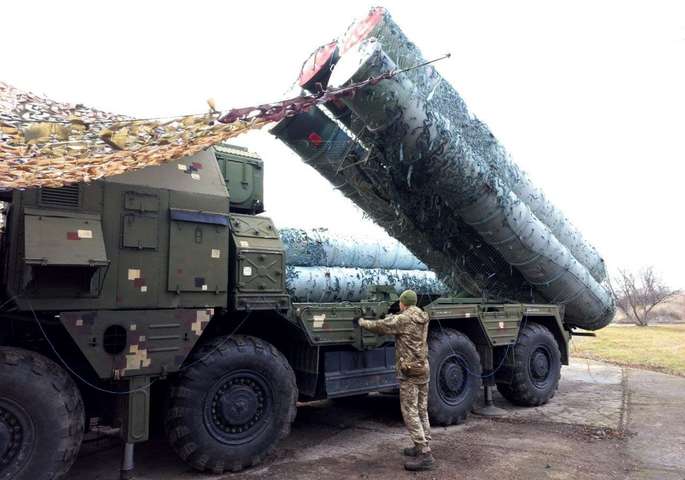 Ракетний дивізіон С-300 охоронятиме південь України (фото)