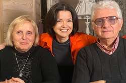 Маричка Падалко с родителями