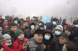 Путин во время своего правления видел уже много революций...