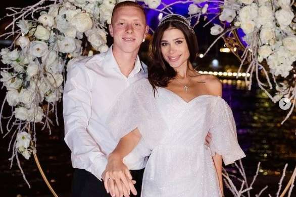 Колишня дівчина динамівця Попова виходить заміж за гравця «Шахтаря»