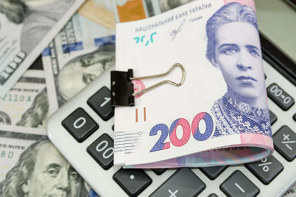 Долар і євро ростуть в ціні: курс валют на 11 січня