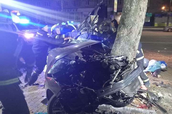 Моторошна ДТП у Мелітополі: автомобіль розірвало на шматки