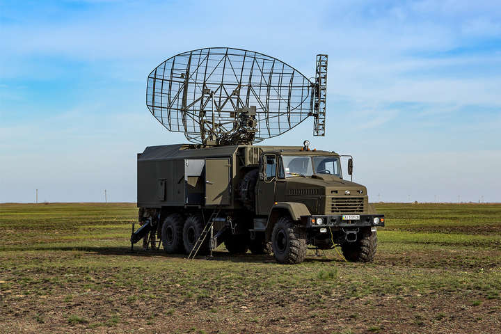 Українські військові вантажівки отримають американські мотори