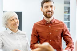 Нові стандарти обов'язкові для сервісних центрів, державних міграційних служб та всіх держорганів, які надають адмінпослуги українцям